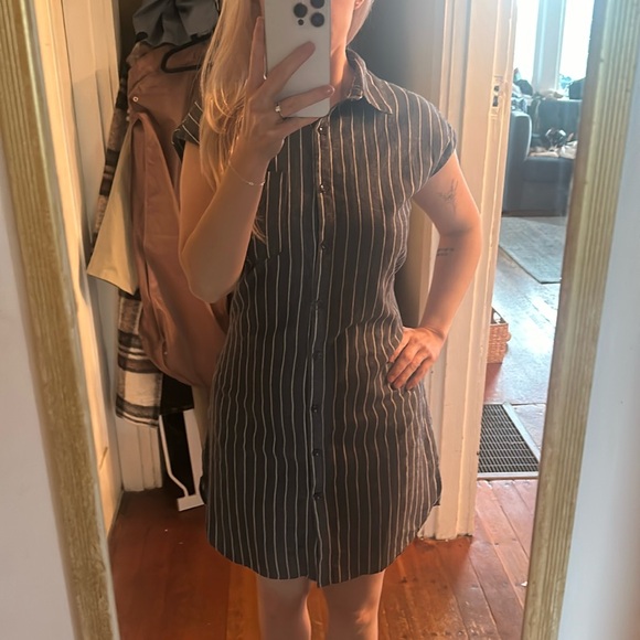 Button up dress with built in sash - Picture 6 of 6